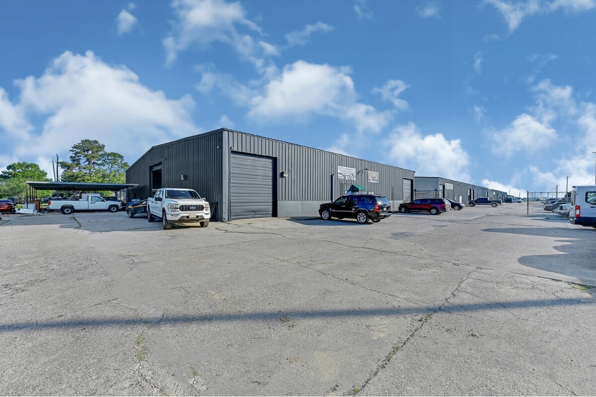 Highway 5 Warehouse